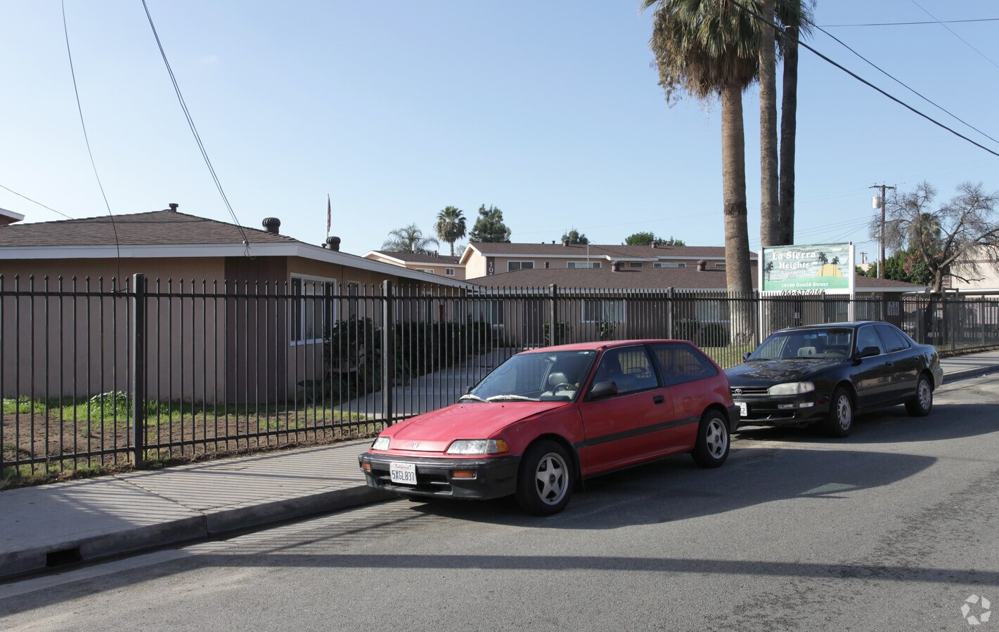 La Sierra Heights Apartments - La Sierra Heights Apartments