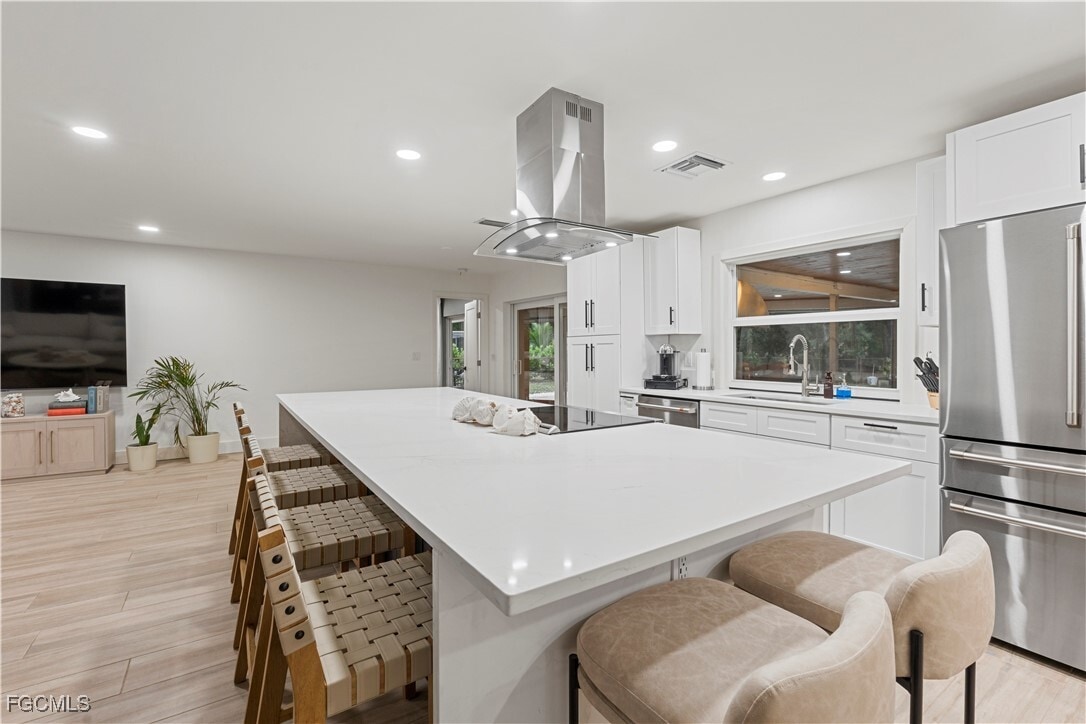 Photo - 2412 La Salle Ave