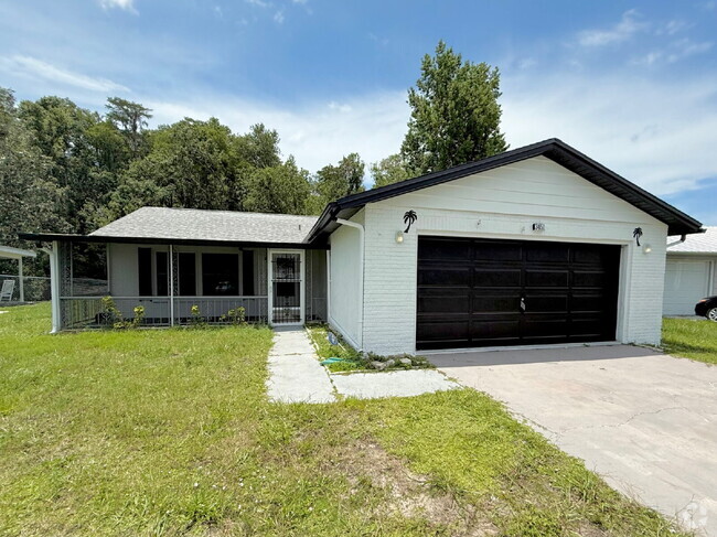 Building Photo - "Charming 3-Bed Oasis with 2 Full Baths in... Rental