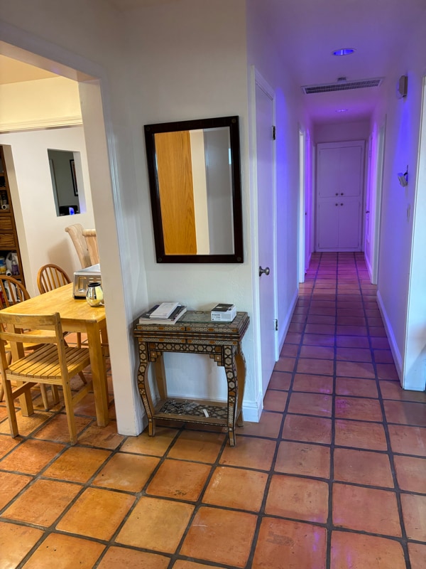 Photo - 520 Linford Pl