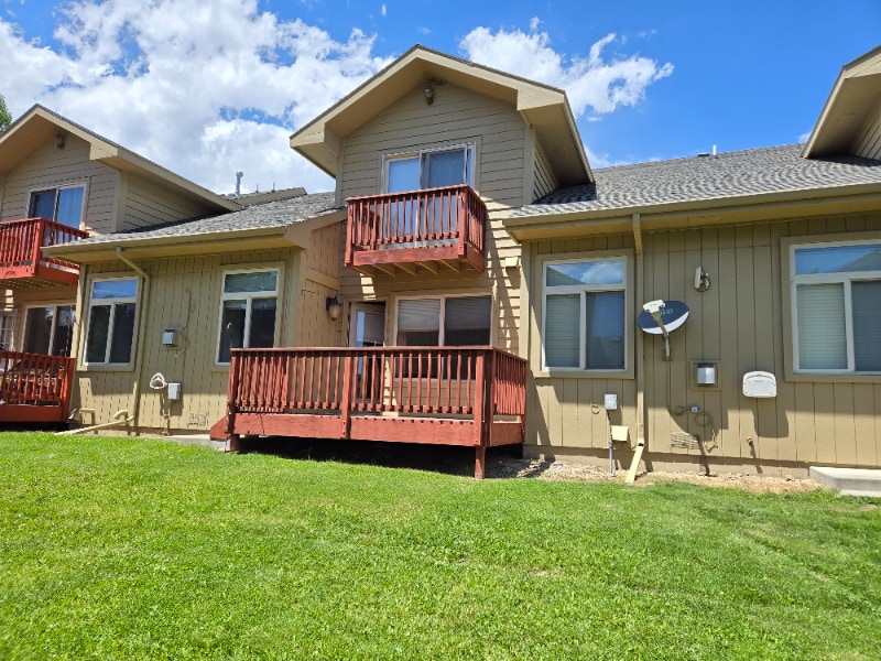 Photo - 300 Far View Dr