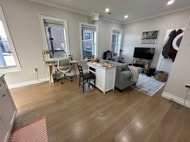 Photo - 19 Bostonia Ave