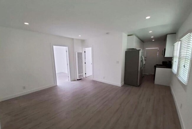 1836 10th St Unit D