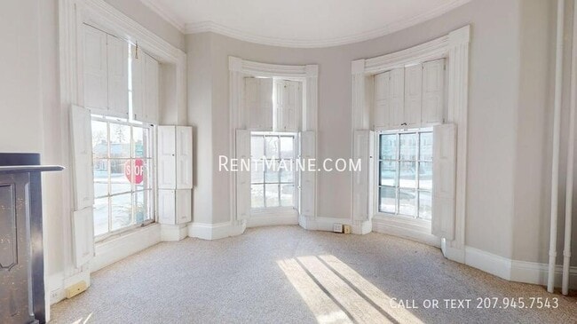 Photo - 77 Broadway Unit 1