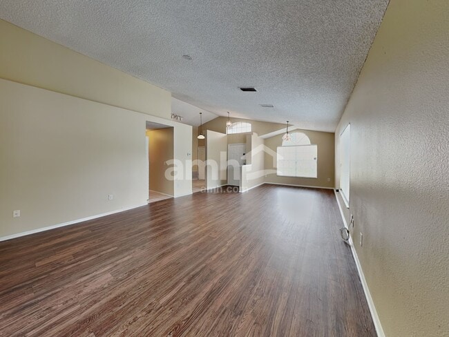 Photo - 893 Ferry Landing Ln