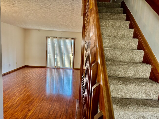 Photo - 7398 Donovan Dr