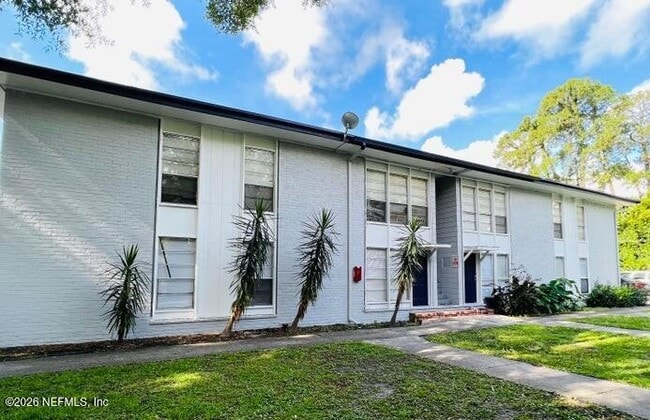 Photo - 1124 Woodruff Ave