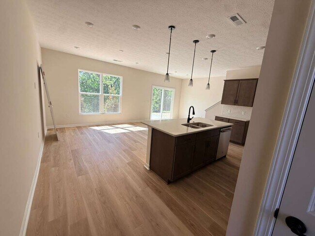 Photo - 7231 Grandway Dr Unit Grandway Dr -3 Bed 3 Bath