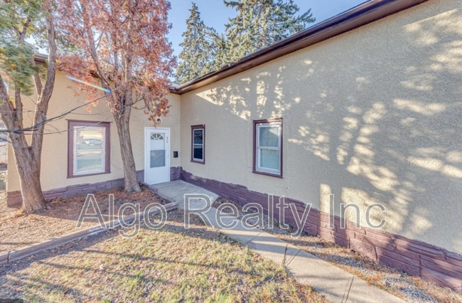 Photo - 838 41st Ave NE