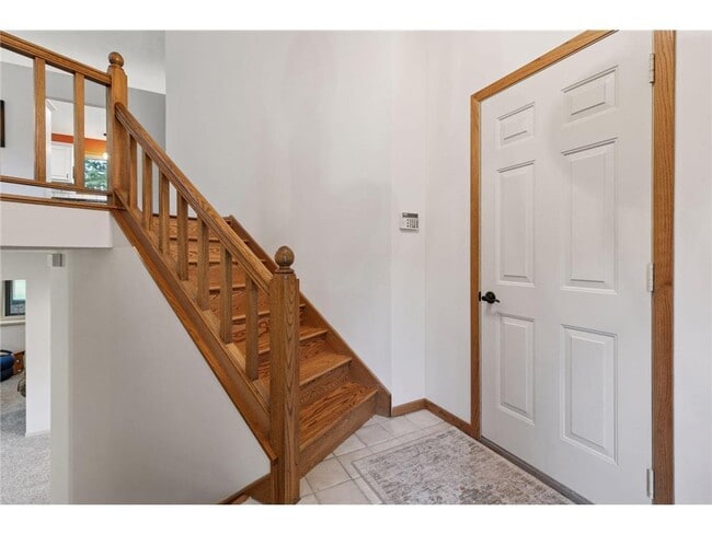 Photo - 796 Sunset Dr