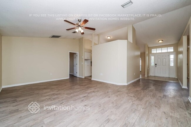 Photo - 8008 55th St E