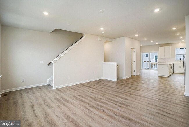 Photo - 708 Platinum Dr