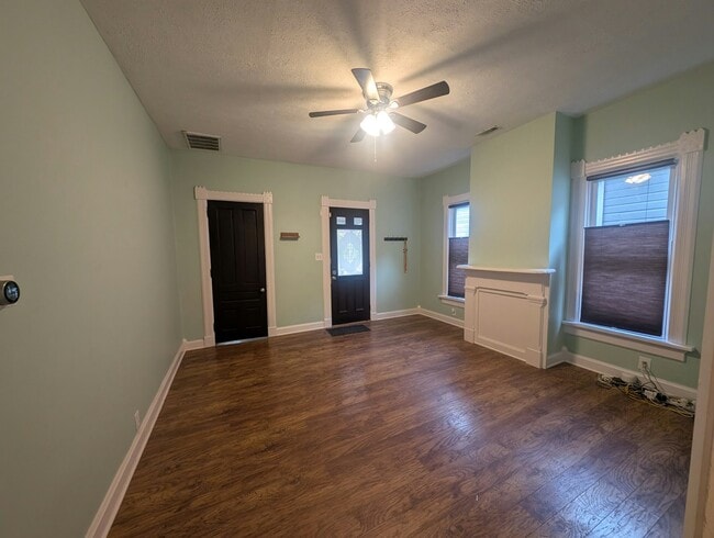 Photo - 48 Clover St