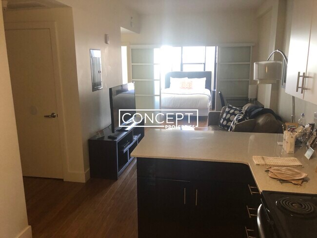 Building Photo - 8 Winter St Unit 1104