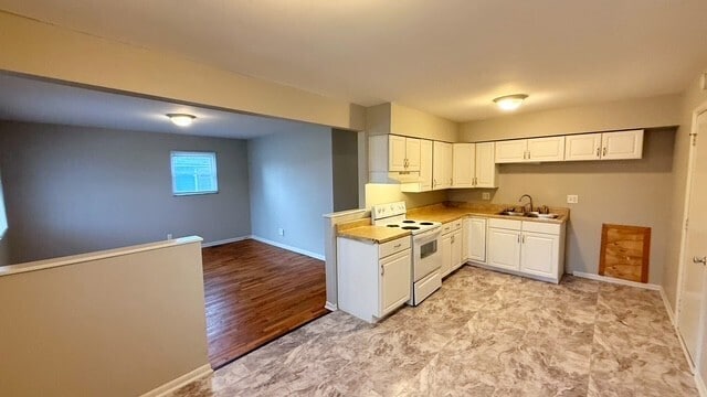 Photo - 3608 Luewan Dr