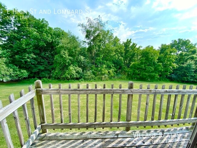 Photo - 92 E High St Unit A