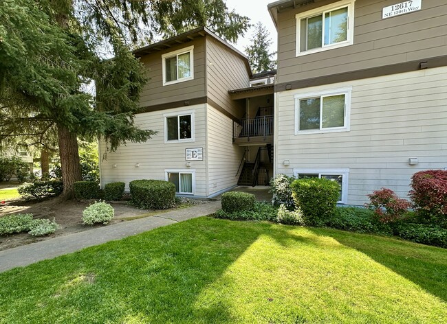 Photo - 12617 NE 130th Way Condo Unit E201
