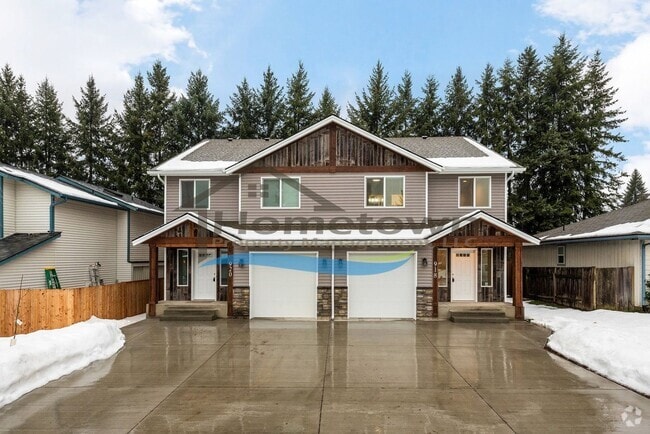 Building Photo - 3-Bed Home with Garage & Fenced Yard in Pr...