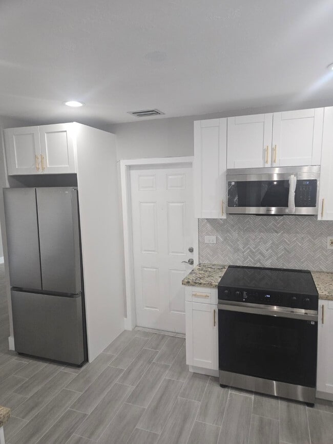 Photo - 7531 Polk St