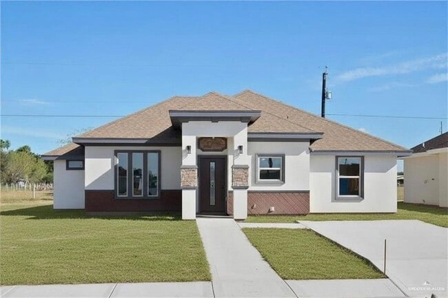 Building Photo - 8 Whitewing St