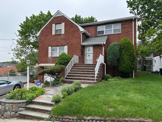 Photo - 1217 Inwood Ter Unit Fl. 2