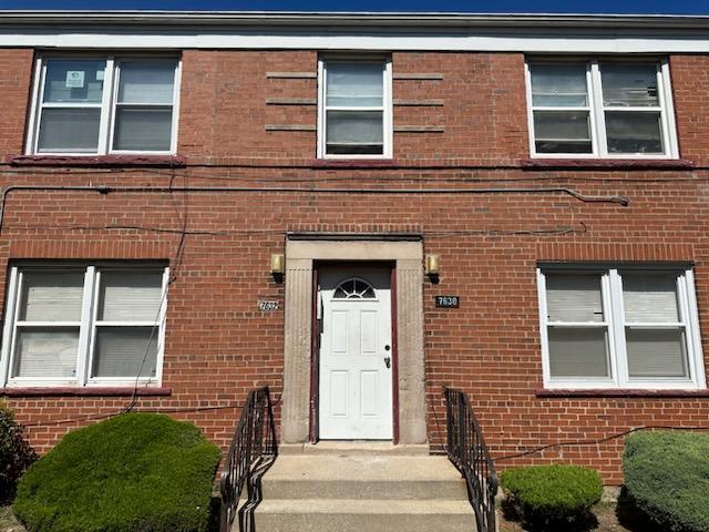 Building Photo - 7630 S Jeffery Blvd Unit 1