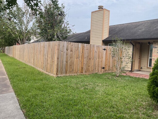 Photo - 15642 Scenic Haven Dr