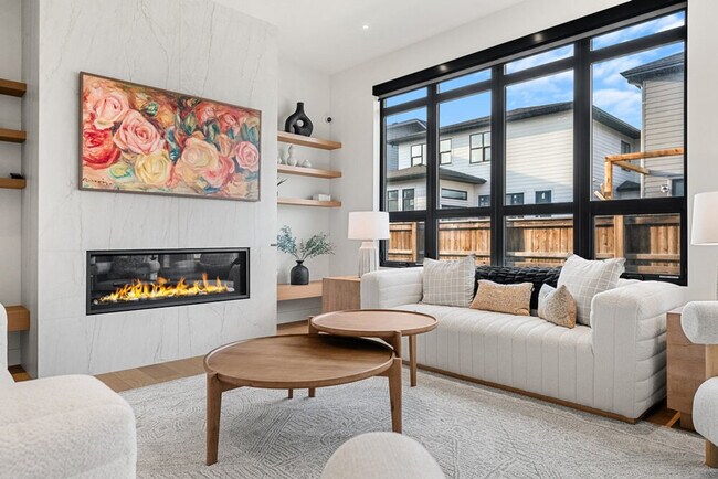 360 Greenwich Dr NW Unit SI ID1634056P