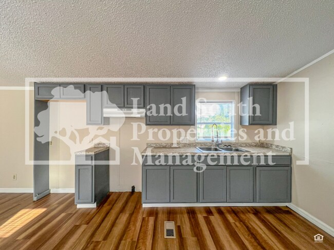 Photo - 10131 Steven Dr