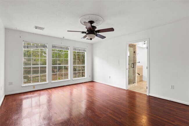 Photo - 13206 Chriswood Dr