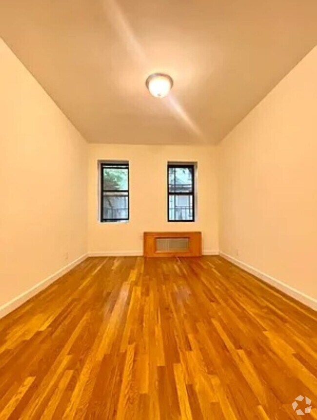 Studio Apartments for Rent in Astoria, NY