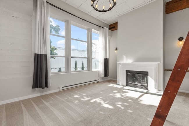 Photo - Capitol Hill Condo with 12-Foot Ceilings Unit 201