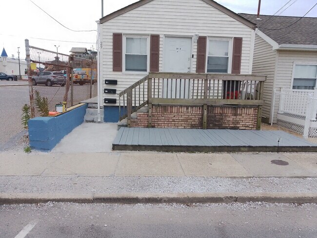 Front shows 29 A. Section 8 welcome