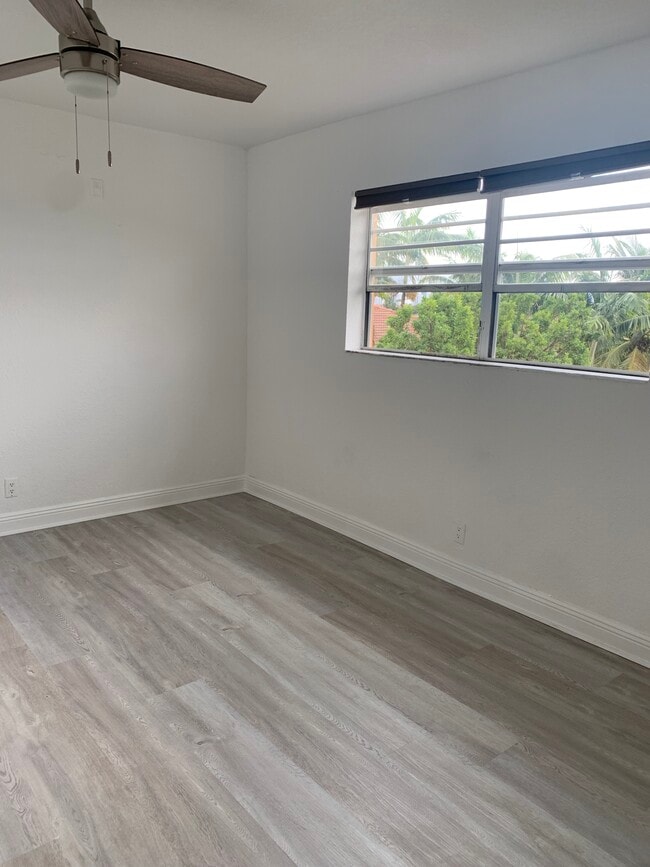 Bedroom - 110 SE 2nd St Unit 307