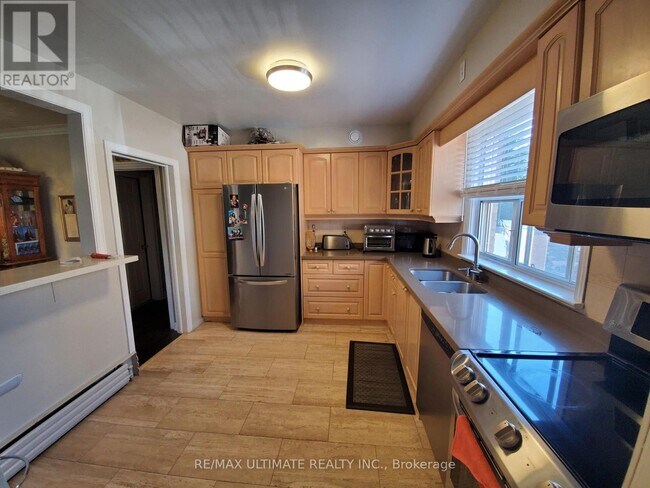 Photo - 23 Elway Ct Unit #2