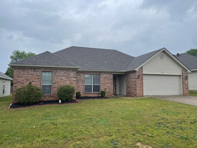 Building Photo - 3318 Arkansas Dr Rental