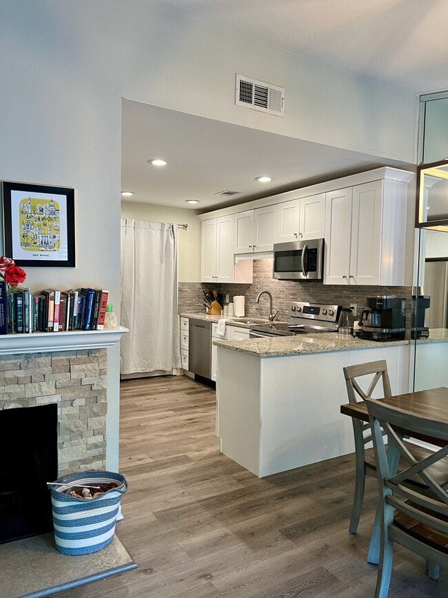 Den/Kitchen - 219 E Green Unit 219 East Green