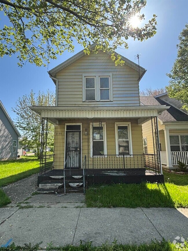 Building Photo - 2433 Weisser Park Ave Rental