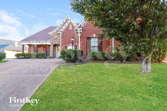 Photo - 100 Whispering Creek Cove