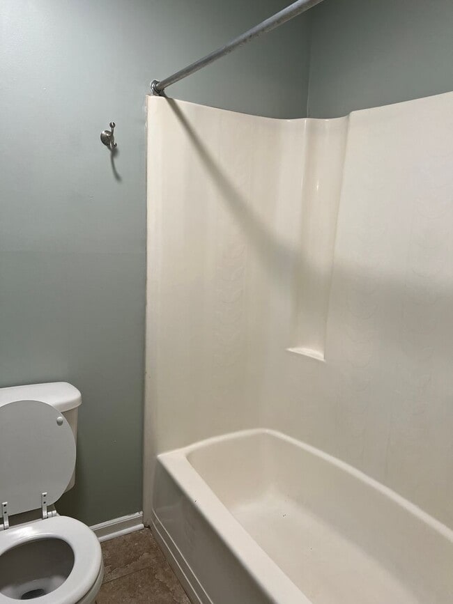 Photo - 46 Allen Dr Unidad Apt # 9