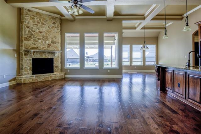 Photo - 421 River Bank Ln