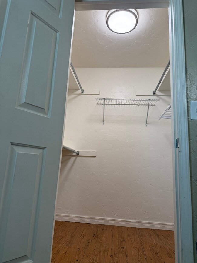 Laundry room pic 1