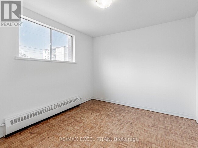 Photo - 165 Colborne Ave Unit 303