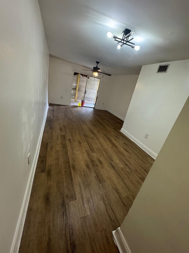 Photo - 4344 NW 9th Ave Unit 10-1C