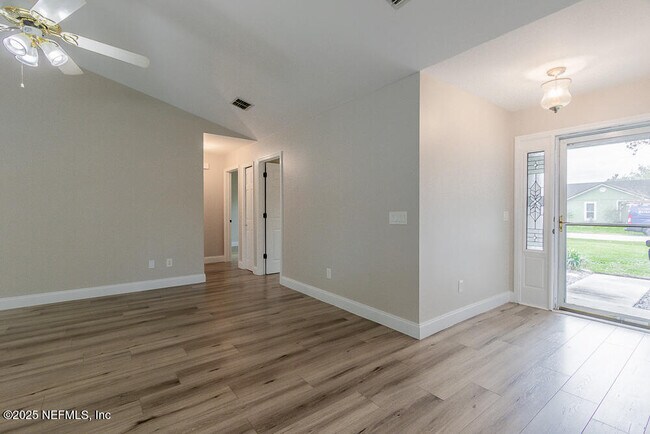 Photo - 2168 Minorcan St