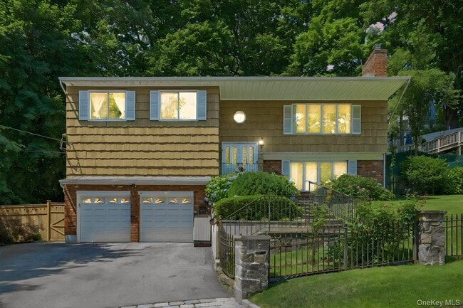 Photo - 80 Hickory Hill Dr