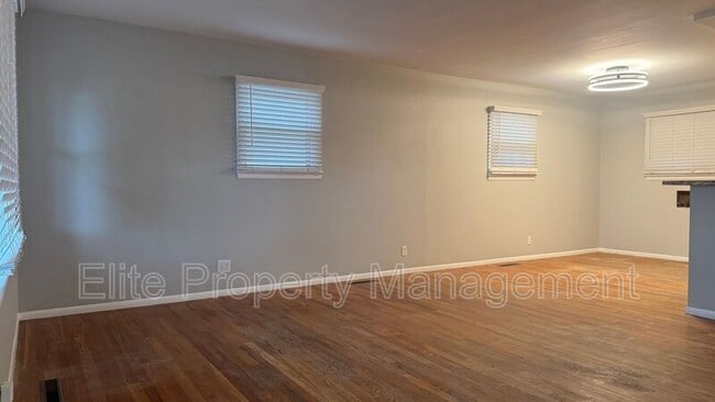 Photo - 17 Duke St