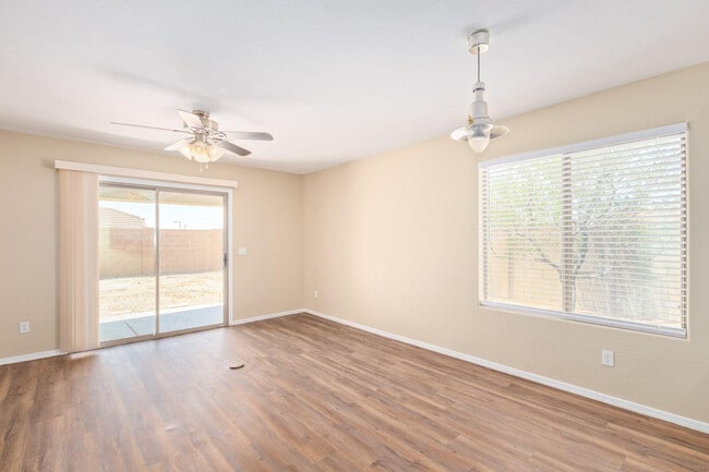 Photo - 23809 W Adams St