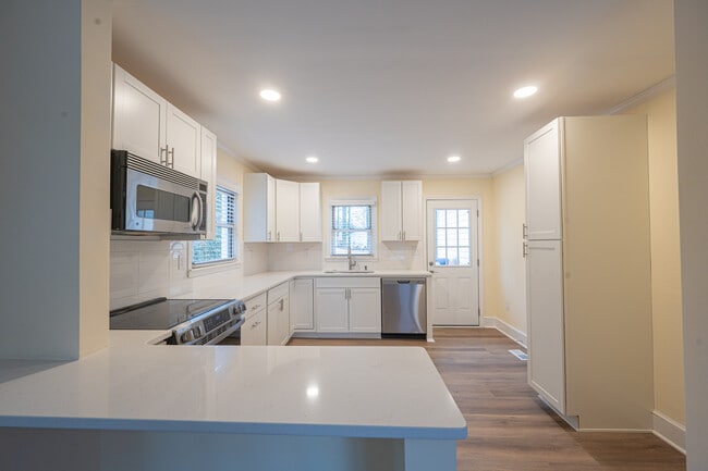 Brand New Kitchen - 5000 Erickson Rd