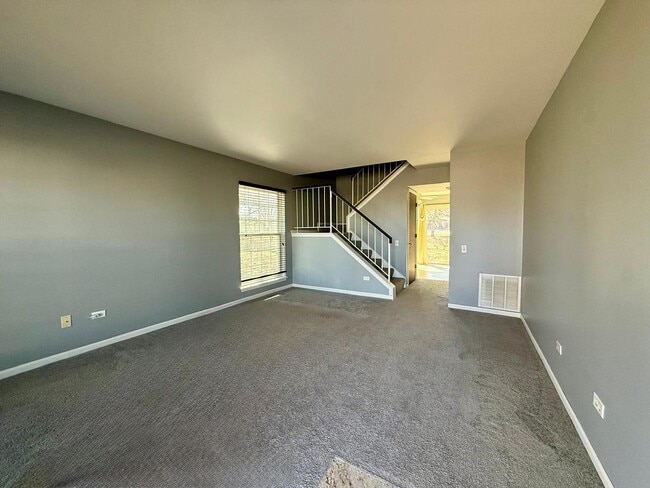 Photo - 295 Chrisman Dr